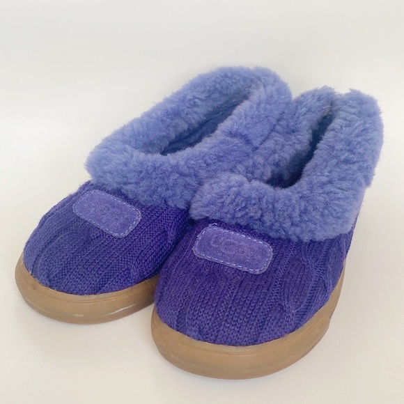 UGG Shoes - UGG Knit Purple Slippers